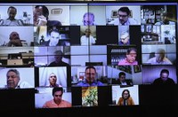 Senadores destacam ajuda a estados e municípios, mas lamentam vetos