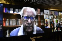 Oriovisto anuncia nova PEC para limitar poder monocrático dos ministros do STF