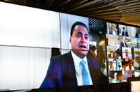 Weverton defende projeto que congela preços de planos de saúde e medicamentos