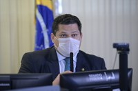 Davi Alcolumbre define para a próxima terça a votação de PEC para adiar eleições