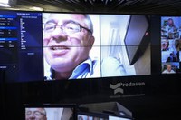 Projeto limita pagamento de salários acima do teto enquanto durar a pandemia