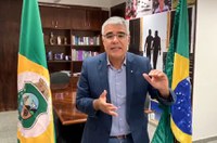 Eduardo Girão defende voto facultativo e adiamento das eleições por um mês