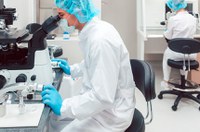 No Dia da Ciência e do Pesquisador, senadores defendem investimentos no setor