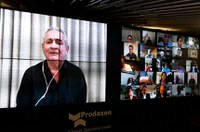 Projeto tipifica crimes e aumenta penas para condutas ilegais na internet