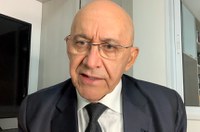 Projeto de Confúcio Moura abre crédito para estudante comprar computador