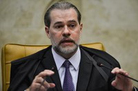 STF atende pedido do Senado e suspende buscas em gabinete de José Serra