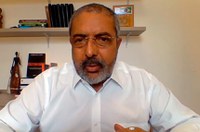 Precisamos pensar com urgência no Brasil pós-pandemia, diz Paulo Paim