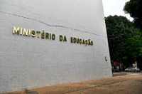 Confúcio Moura quer saber critérios do governo para escolha de membros do CNE