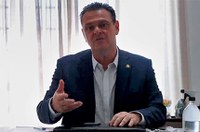 Fávaro apoia revalidação simplificada para diploma expedido no exterior