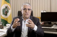 Girão defende reinício de atividades escolares no Ceará