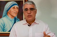 É preciso criar políticas públicas para poupar a vida de mulher e bebê, diz Girão