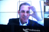 Vanderlan Cardoso é diagnosticado com covid-19