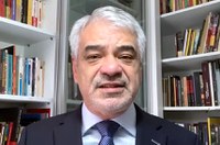 Humberto Costa denuncia falta de medicamentos para tratar crianças com covid-19 e acusa governo de omissão