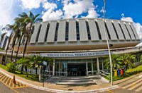 Projeto aumenta número de juízes nos Tribunais Regionais Federais