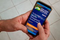 MP do auxílio emergencial de R$ 300 até dezembro chega ao Congresso