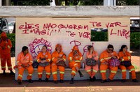 Projeto prevê regras para instalação de pontos de apoio aos garis