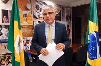 Girão pede rapidez na distribuição de medicamento à base de cannabis