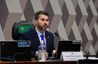 Aprovadas na CI, indicações para ouvidor e diretores da Anac vão a Plenário