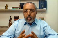 Paulo Paim pede internet para todos os brasileiros