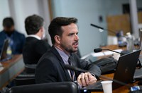 Senado aprova novo diretor da Anatel