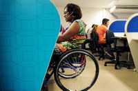 Proposta regulamenta contratação de pessoas com deficiência