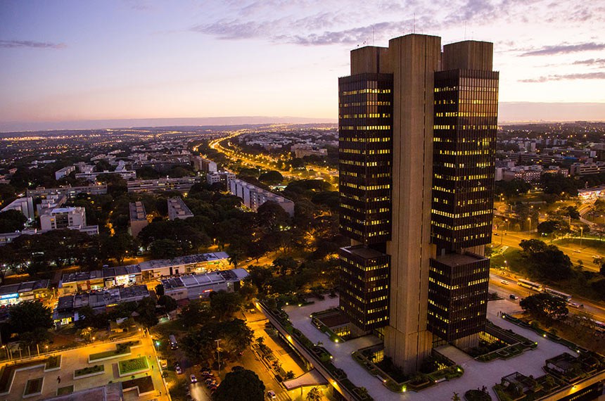Sede do Banco Central, em Brasília: proposta estabelece mandato fixo para os diretores e desvincula instituição do Ministério da Economia