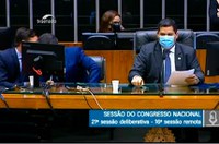 Davi Alcolumbre aplaude derrubada do veto sobre desoneração da folha de pagamento