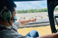 Davi faz sobrevoo em Macapá para conferir chegada de novos geradores