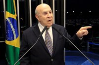 Suassuna pede apoio do governo para escolas privadas que sofreram com a crise