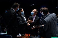 Presidência de Davi Alcolumbre foi marcada por diálogo e equilíbrio, dizem senadores