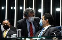 Congresso aprova R$ 3,3 bilhões para ministérios e organismos internacionais