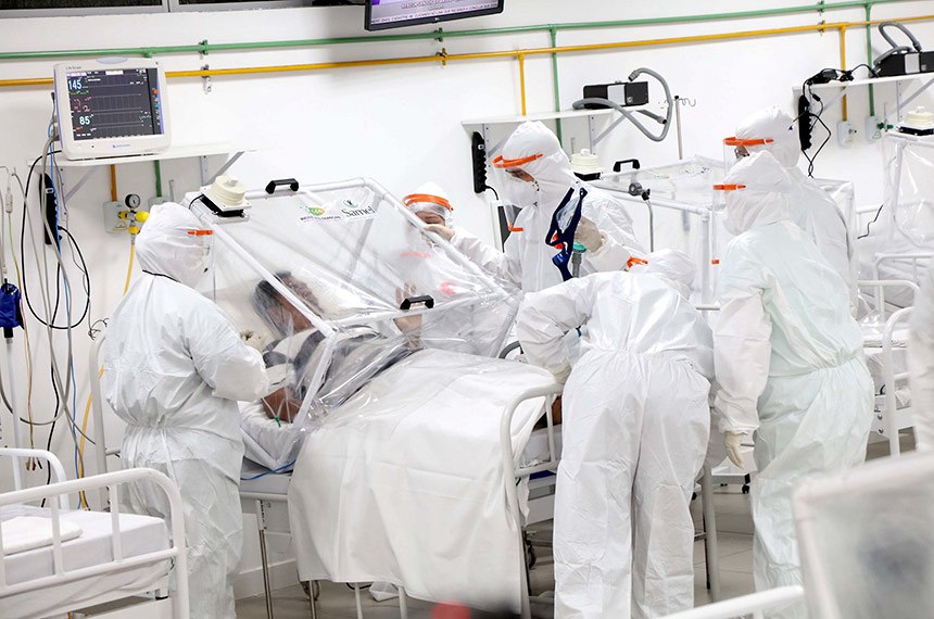 Manaus – Hospital de Campanha Municipal recebe primeiros pacientes vítimas da Covid-19 14 de abril de 2020, às 10h16