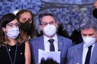 Frente Parlamentar de Renda Básica defende continuidade do auxílio emergencial