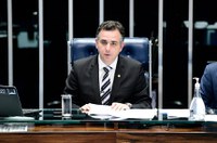 Mesa do Senado vai avaliar retomada de sessões não deliberativas, diz Pacheco