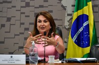 "Ampliar comércio com China e UE é prioridade", anuncia nova presidente da CRE