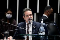 Ministério é questionado por senadores sobre ações efetivas contra a covid-19