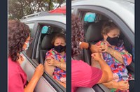 Maria do Carmo Alves e José Serra são vacinados contra covid-19