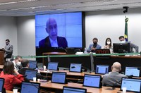 Saúde fica com metade das emendas parlamentares, segundo relatórios da CMO