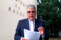 Girão faz alerta sobre falta de oxigênio no Ceará