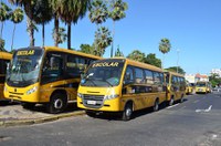 Projeto autoriza uso de transporte escolar por pacientes e profissionais de saúde