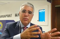 Projeto incentiva economia da cota parlamentar para ajudar saúde e educação