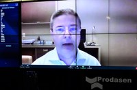 Adiada votação de projeto que cria Lei de Responsabilidade Social