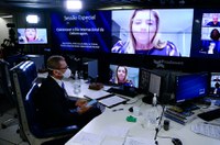 Profissionais de enfermagem cobram valorização da categoria e piso salarial