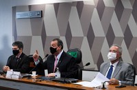 Em um mês, CPI revela falhas no combate à covid e amplia investigação