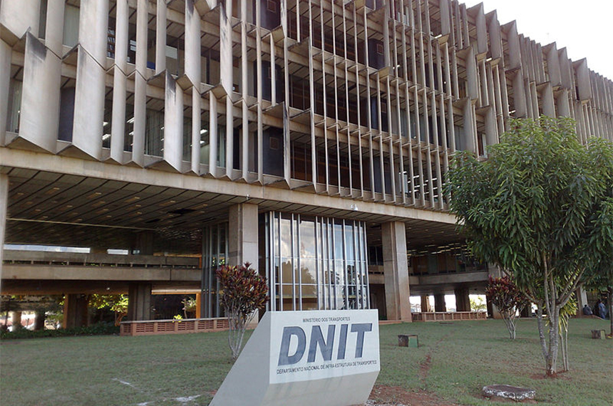 DNIT restaura trecho recentemente federalizado da BR-251/DF no Distrito  Federal — Departamento Nacional de Infraestrutura de Transportes