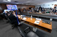 CPI da Pandemia aprofunda investigação sobre defensores da cloroquina