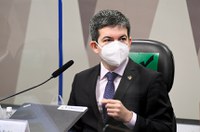 Randolfe sugere que CPI da Pandemia comece a definir investigados