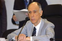 Presidente do Senado lamenta morte de Marco Maciel