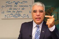 Girão: CPI deveria reunir num mesmo debate especialistas com opiniões divergentes