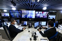 Relator quer votar revogação da Lei de Segurança Nacional antes do recesso